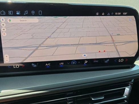 New 2026 Chevrolet Traverse LT w/ Enhanced Driving Package image 12