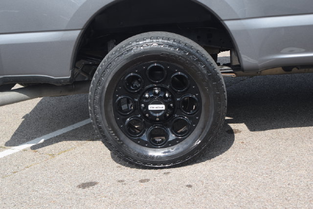 Used 2024 Ford F250 Lariat w/ Black Appearance Package AWD/4WD image 26