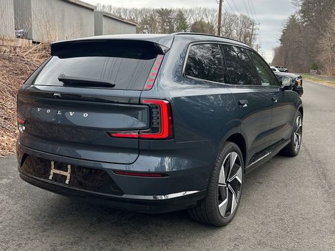 Used 2025 Volvo EX90 Ultra image 10