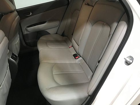 Used 2016 Kia Optima EX FWD image 17