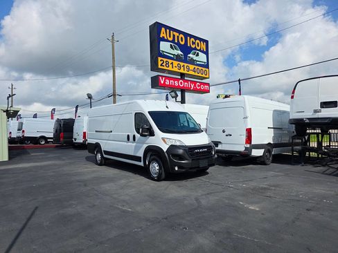 Used 2023 RAM ProMaster 3500 w/ Driver Convenience Group image 27