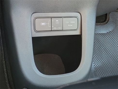 New 2026 Hyundai Ioniq 5 SE image 13