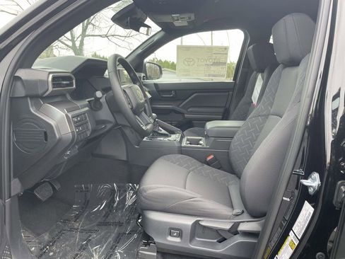 New 2026 Toyota Tacoma SR5 image 32