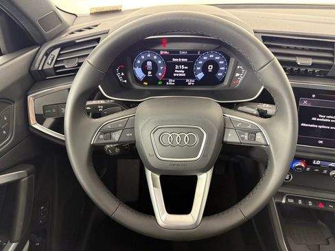 New 2025 Audi Q3 2.0T Premium image 17