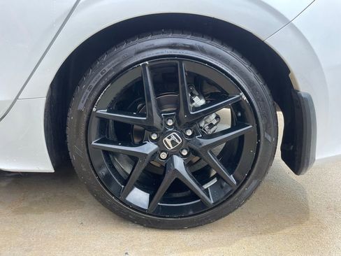 Used 2024 Honda Civic Sport image 17