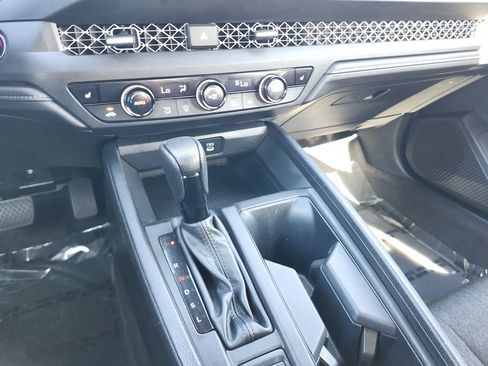 Certified 2023 Honda Accord EX image 29