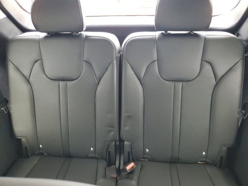 Used 2025 Kia Sorento S w/ Panoramic Sunroof Package FWD image 24