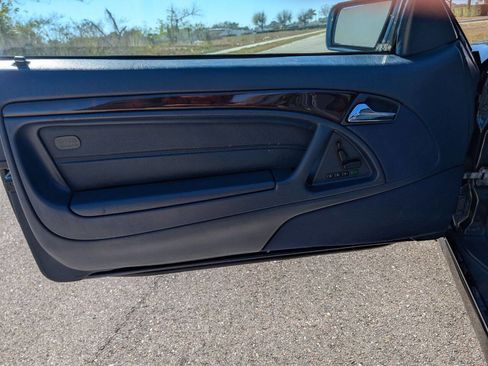 Used 1997 Mercedes-Benz SL 500 image 10