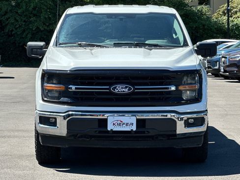 Used 2025 Ford F150 XLT w/ Equipment Group 301A Standard AWD/4WD image 9