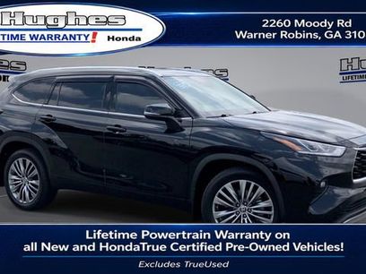 Used 2022 Toyota Highlander Platinum