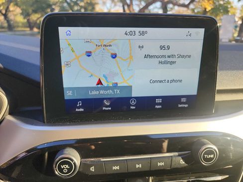 Used 2020 Ford Escape SEL image 25