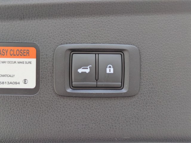 Used 2025 Mitsubishi Eclipse Cross SE AWD/4WD image 14
