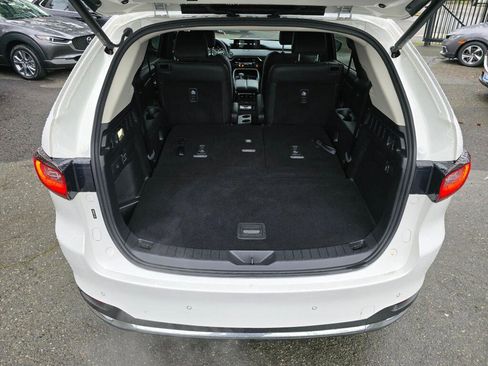Certified 2024 MAZDA CX-90 Plug-In Hybrid w/ Premium Pkg image 17
