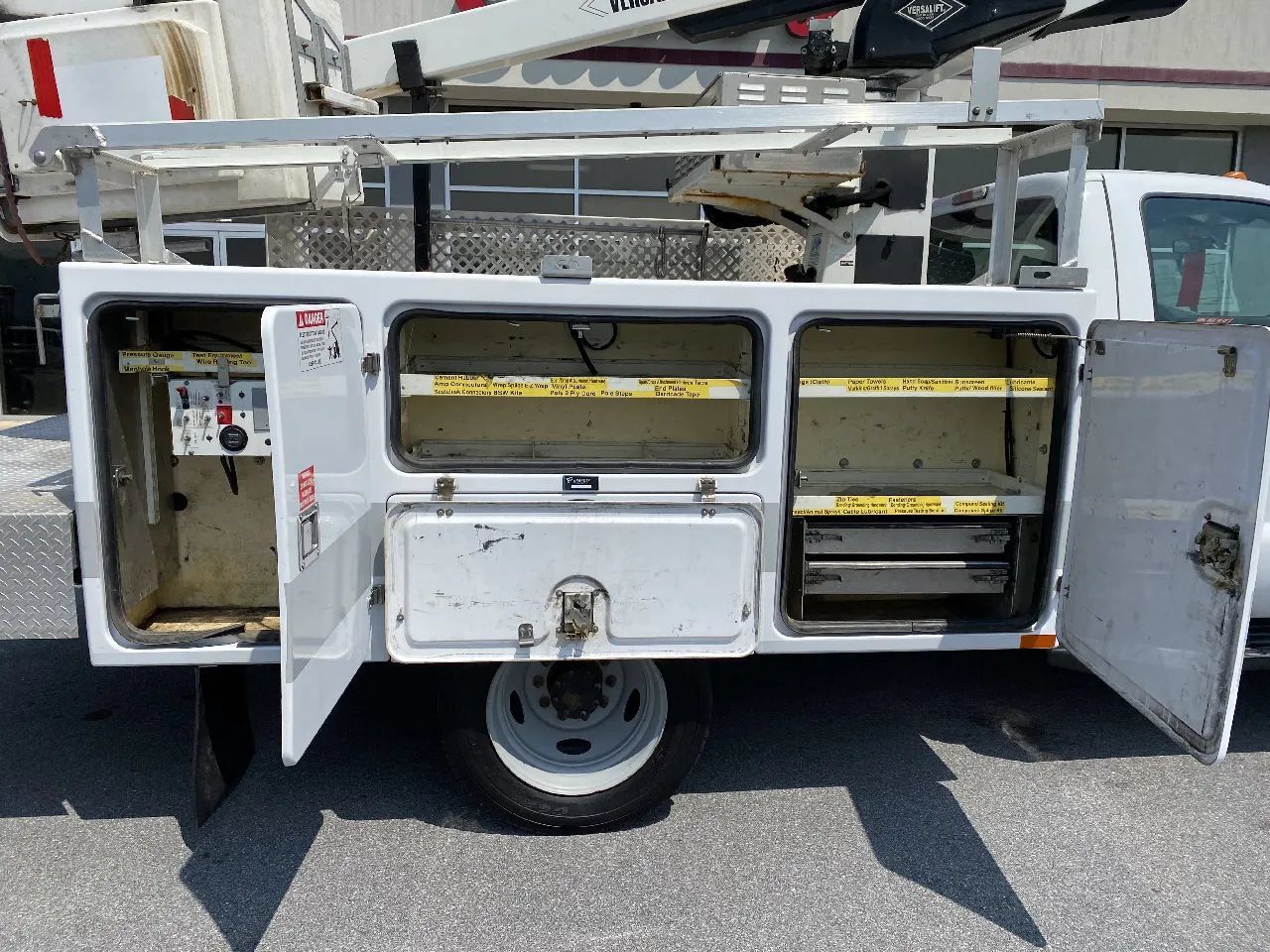 Used 2012 Ford F450 XL w/ Heavy Service Suspension Pkg RWD image 19