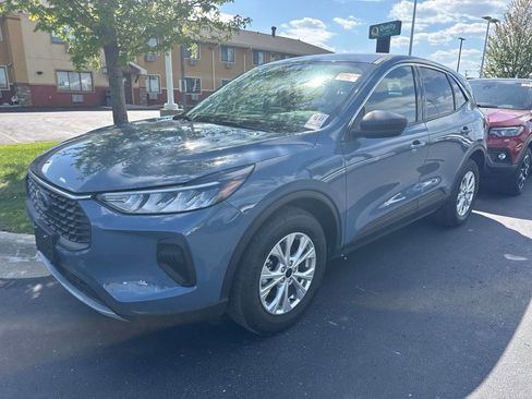 Used 2024 Ford Escape Active AWD/4WD image 8