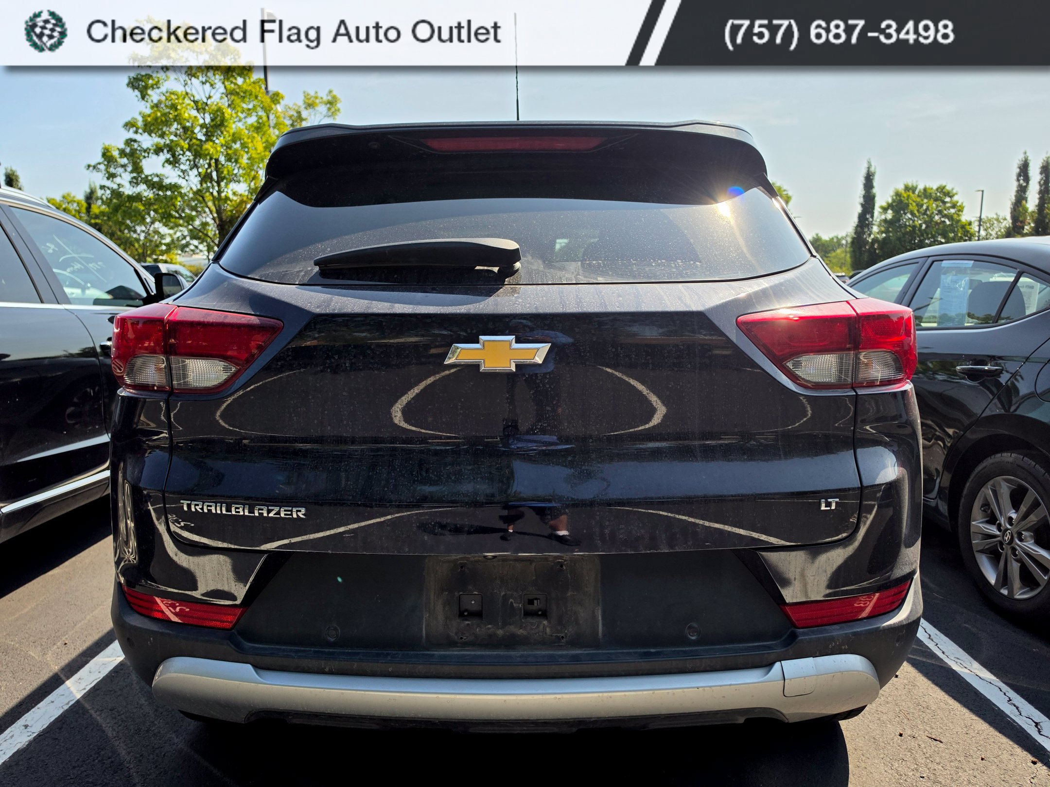 Used 2021 Chevrolet TrailBlazer LT w/ Convenience Package FWD image 5