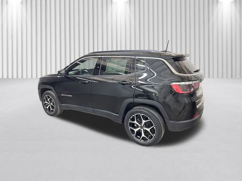 New 2026 Jeep Compass Limited image 7