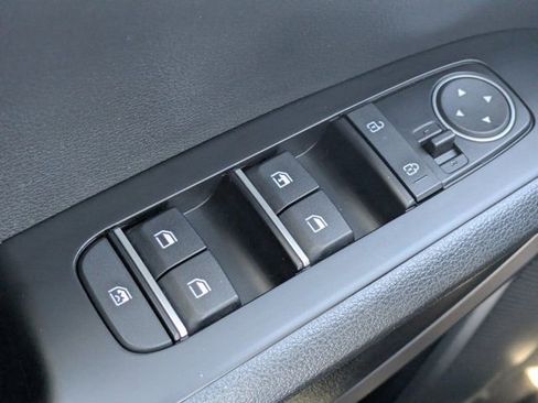 Used 2021 Kia Soul LX image 20