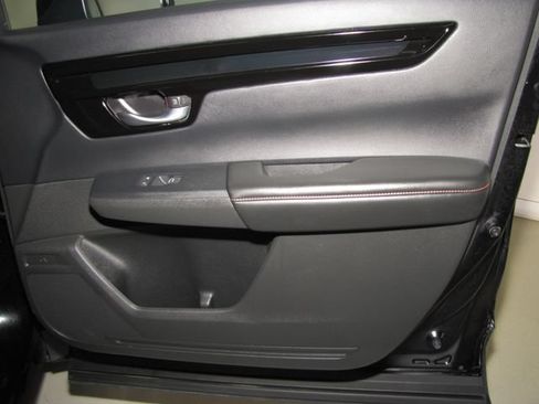 Certified 2023 Honda CR-V Sport Touring image 21