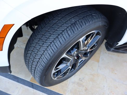 Certified 2025 Chevrolet Suburban RST w/ Comfort Package image 45