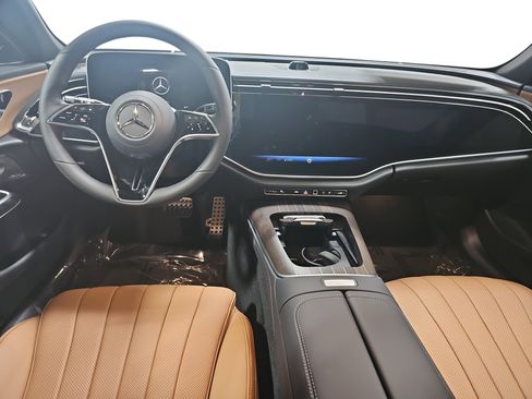 New 2026 Mercedes-Benz E 450 4MATIC All-Terrain Wagon image 9