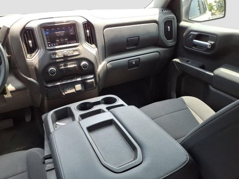 Used 2021 Chevrolet Silverado 1500 Custom AWD/4WD image 15