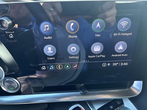 Used 2022 Chevrolet Corvette Stingray Premium Cpe w/ Z51 Performance Package image 16