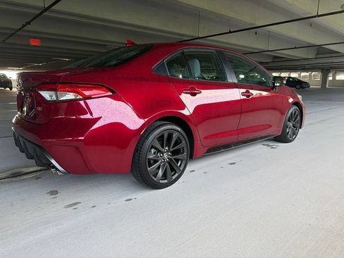 Used 2026 Toyota Corolla SE FWD image 2
