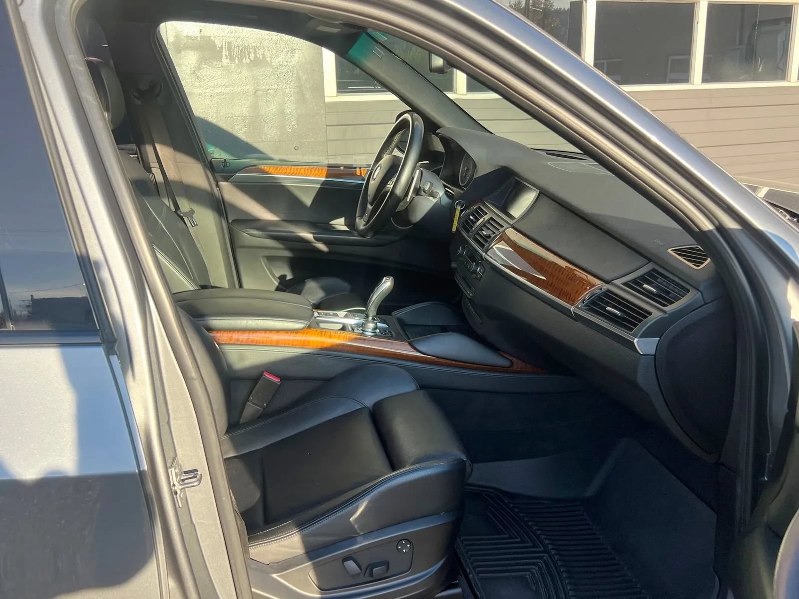 Used 2010 BMW X5 M AWD/4WD image 15