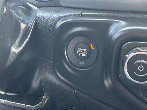 Certified 2023 Jeep Wrangler Sport AWD/4WD image 26