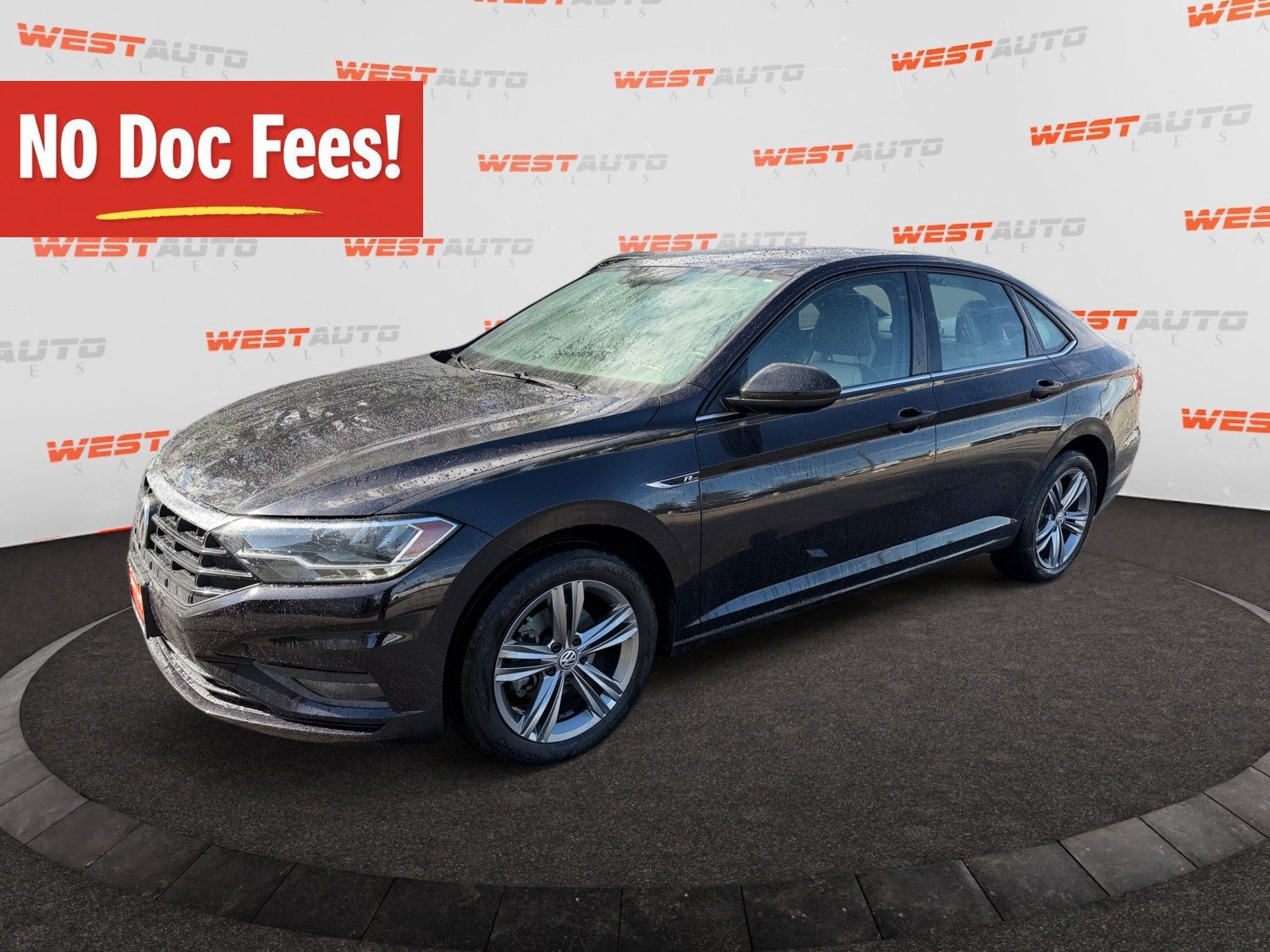 Used 2019 Volkswagen Jetta R-Line FWD image 1