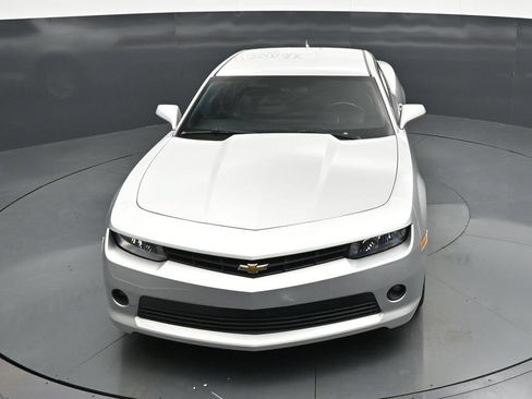 Used 2015 Chevrolet Camaro LT RWD image 19