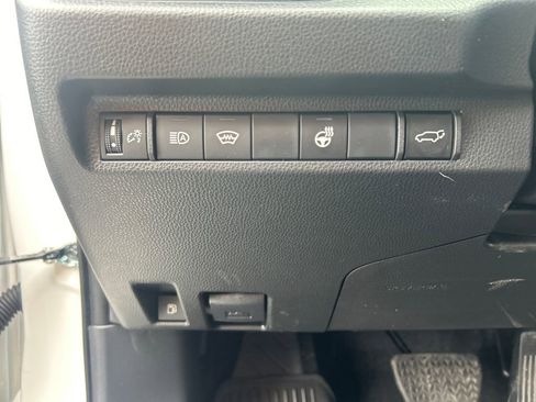 Certified 2025 Toyota RAV4 XLE w/ Convenience Package image 35