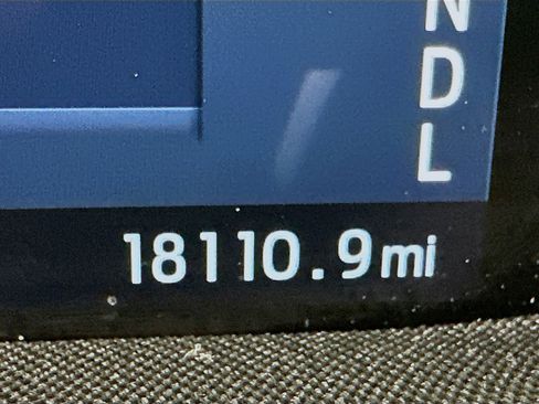 Used 2023 Ford Mustang Mach-E Select image 19