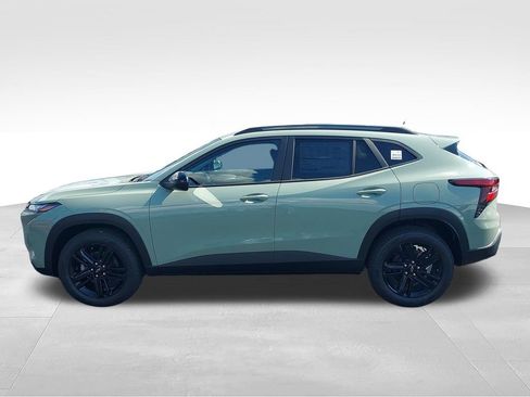 New 2026 Chevrolet Trax ACTIV w/ Driver Confidence Package FWD image 2