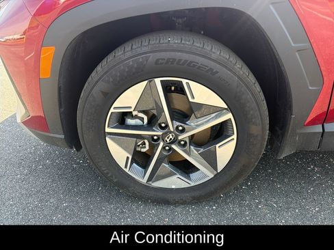 Used 2025 Hyundai Tucson SEL AWD/4WD image 9