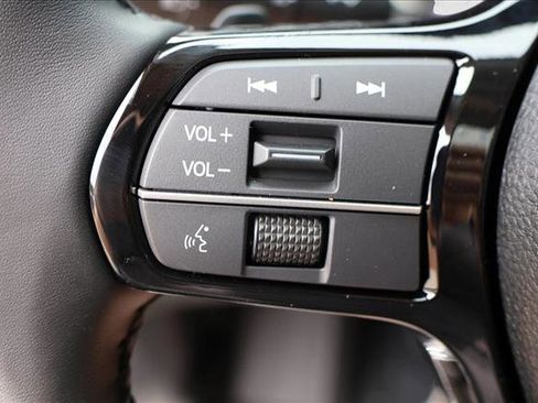 New 2026 Honda Pilot Touring image 14