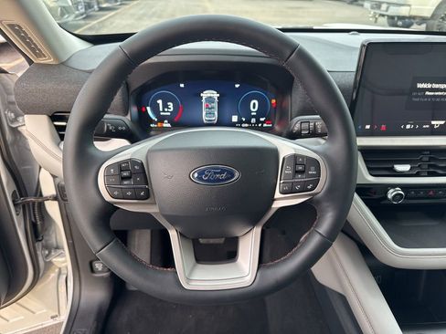 New 2026 Ford Explorer Active w/ Active Comfort Package image 15