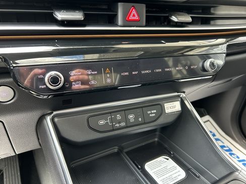 New 2026 Kia Carnival SX Prestige FWD image 22