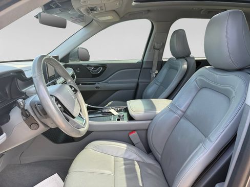 Used 2021 Lincoln Aviator Reserve w/ Equipment Group 208A AWD/4WD image 21