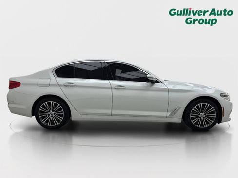 Used 2018 BMW 530i RWD image 10
