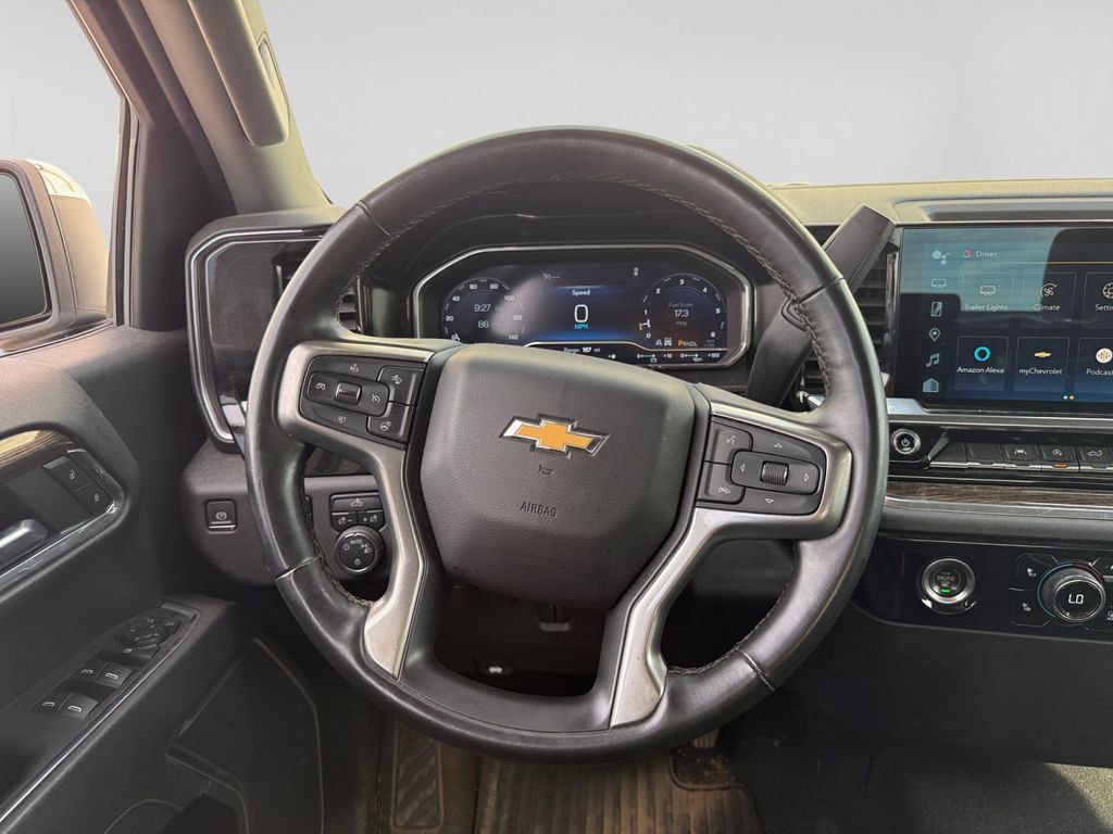 Used 2023 Chevrolet Silverado 1500 LT w/ Work Truck Package AWD/4WD image 15
