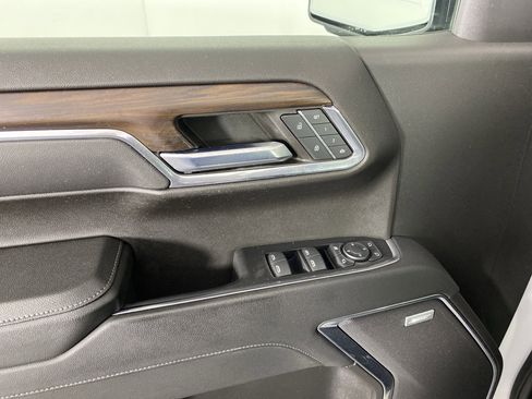 Used 2023 GMC Sierra 1500 SLT w/ SLT Premium Plus Package image 17