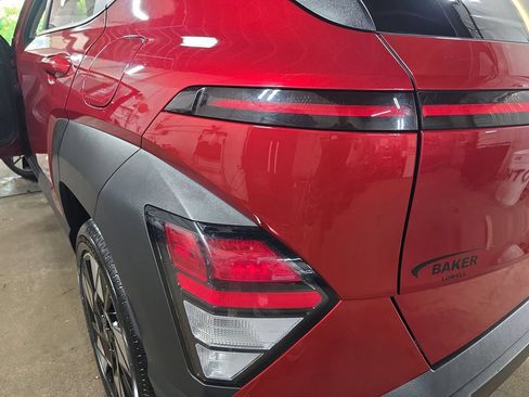 Used 2024 Hyundai Kona SEL AWD/4WD image 35
