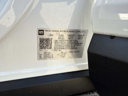 New 2026 Chevrolet Equinox LT image 33