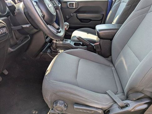 Used 2019 Jeep Wrangler Sport AWD/4WD image 15