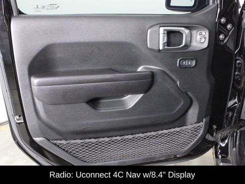 Used 2021 Jeep Gladiator Rubicon image 18