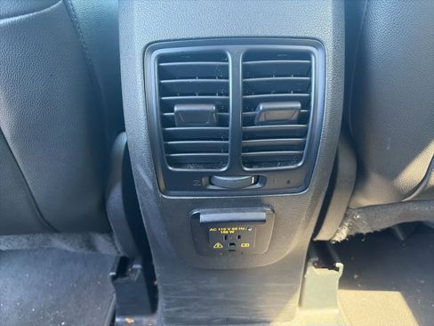 Used 2015 Ford Escape SE w/ Equipment Group 201A AWD/4WD image 10