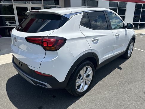 Used 2024 Buick Encore GX Preferred FWD image 8