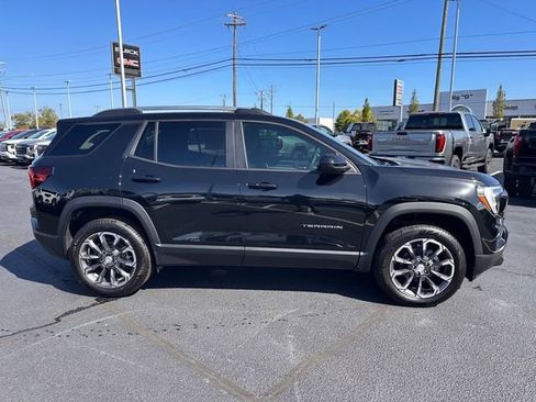 New 2026 GMC Terrain Elevation w/ Elevation Premium Package image 12